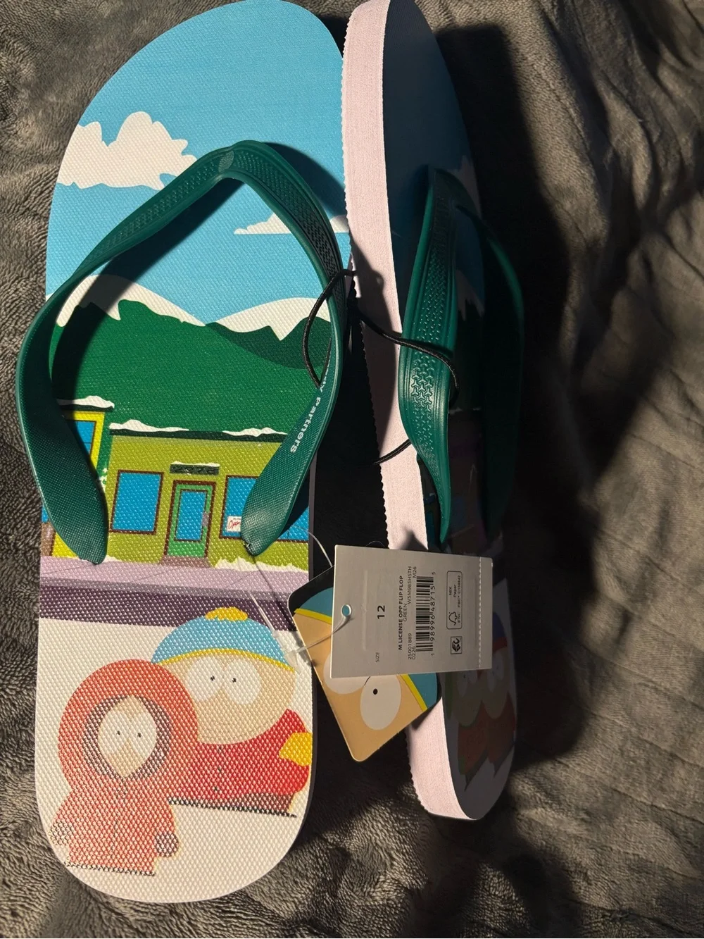 NEW-Mens 12 South Park Graphic Flip Flop Sandals - Teal Straps